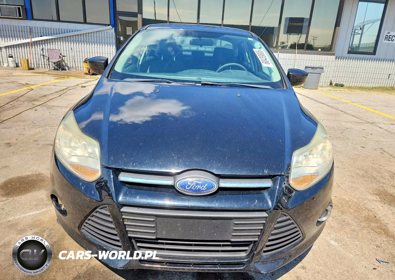 2012 Ford Focus Se VIN:1FAHP3F22CL211086 - 5