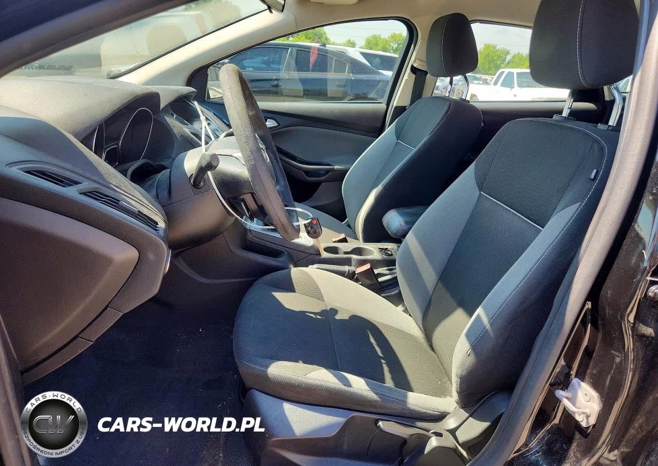 2012 Ford Focus Se VIN:1FAHP3F22CL211086 - 7