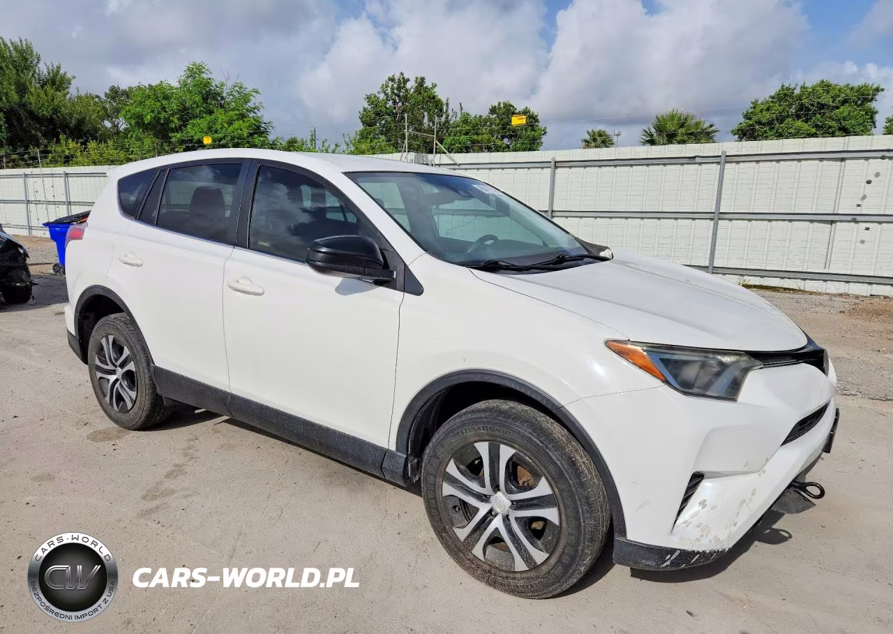 2018 Toyota Rav4 Le VIN:JTMZFREV0JJ734955 - 4