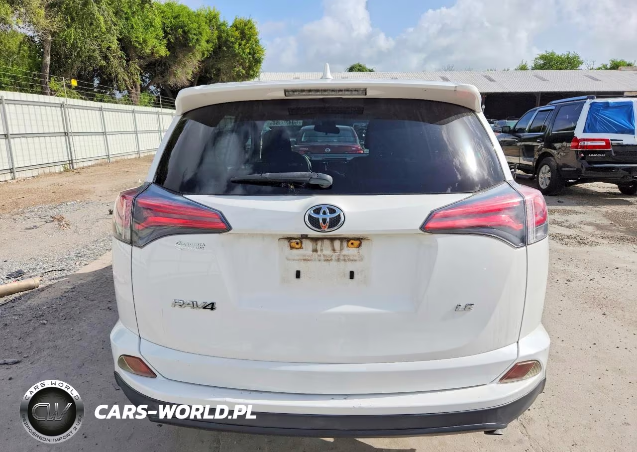 2018 Toyota Rav4 Le VIN:JTMZFREV0JJ734955 - 6