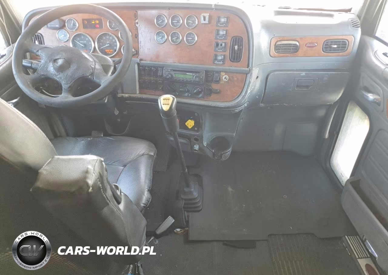 2007 Peterbilt 379 VIN:1NP5DB9X07D683190 - 8