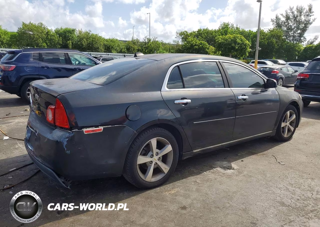 2012 Chevrolet Malibu 1Lt VIN:1G1ZC5EU3CF106119 - 3