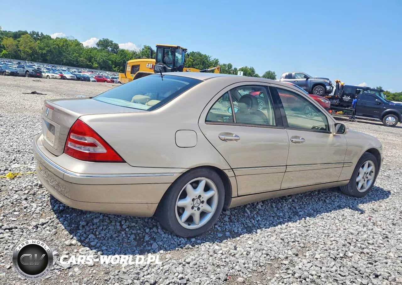2002 Mercedes-Benz C 240 VIN:WDBRF61J12E001887 - 3