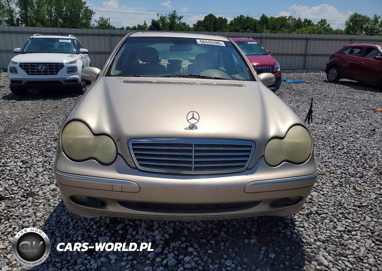 2002 Mercedes-Benz C 240 VIN:WDBRF61J12E001887 - 5