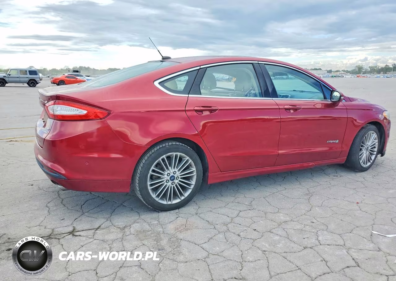2013 Ford Fusion Se Hybrid VIN:3FA6P0LU9DR317632 - 3