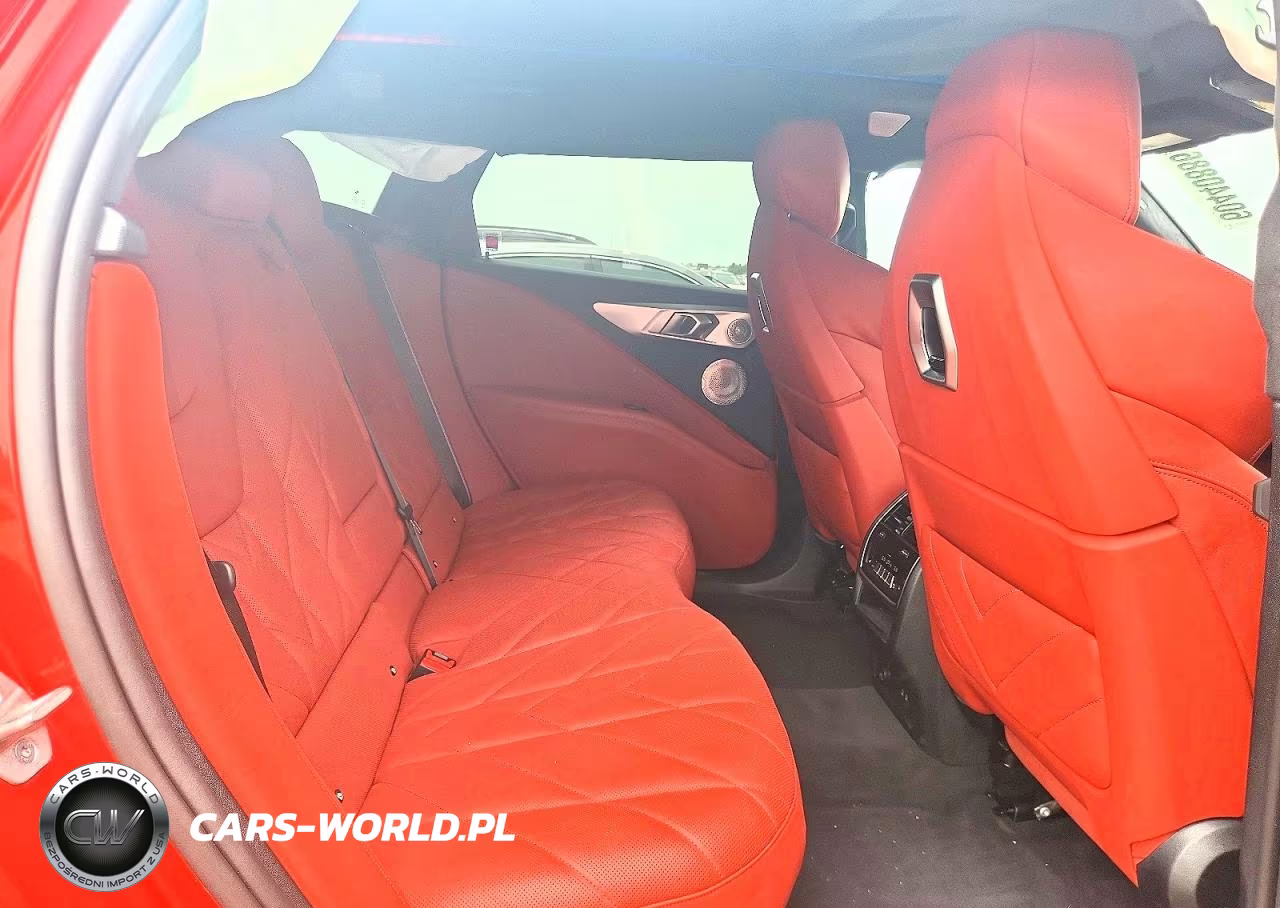 2023 BMW Xm VIN:5YM23CS0XP9S58909 - 10