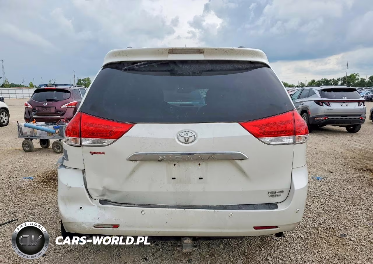 2011 Toyota Sienna Limited 7-Passenger VIN:5TDDK3DC4BS004358 - 6