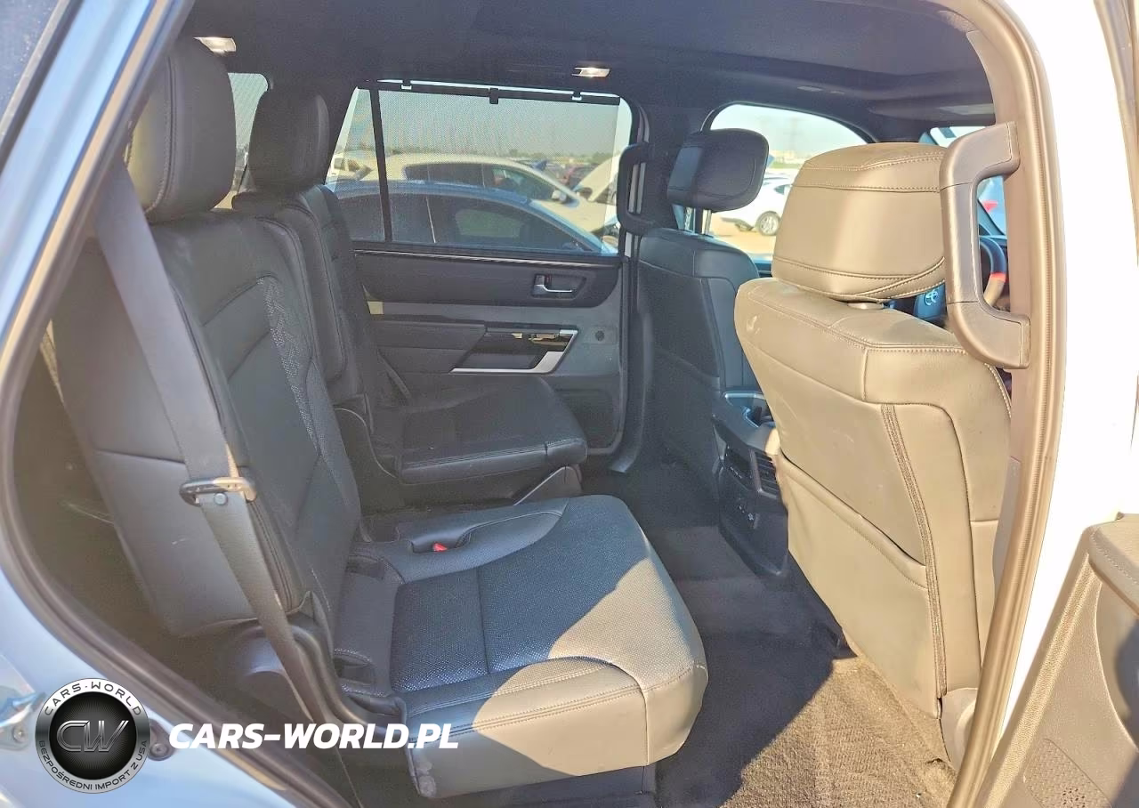 2025 Toyota Sequoia Limited VIN:7SVAAABAXSX051180 - 10