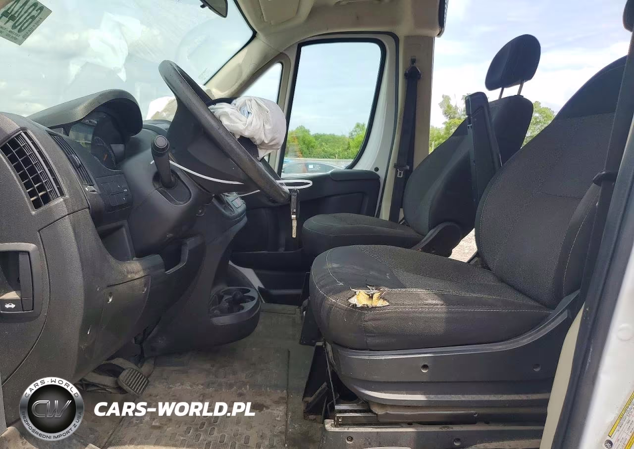 2018 Ram Promaster 2500 2500 High VIN:3C6TRVCG2JE112727 - 7