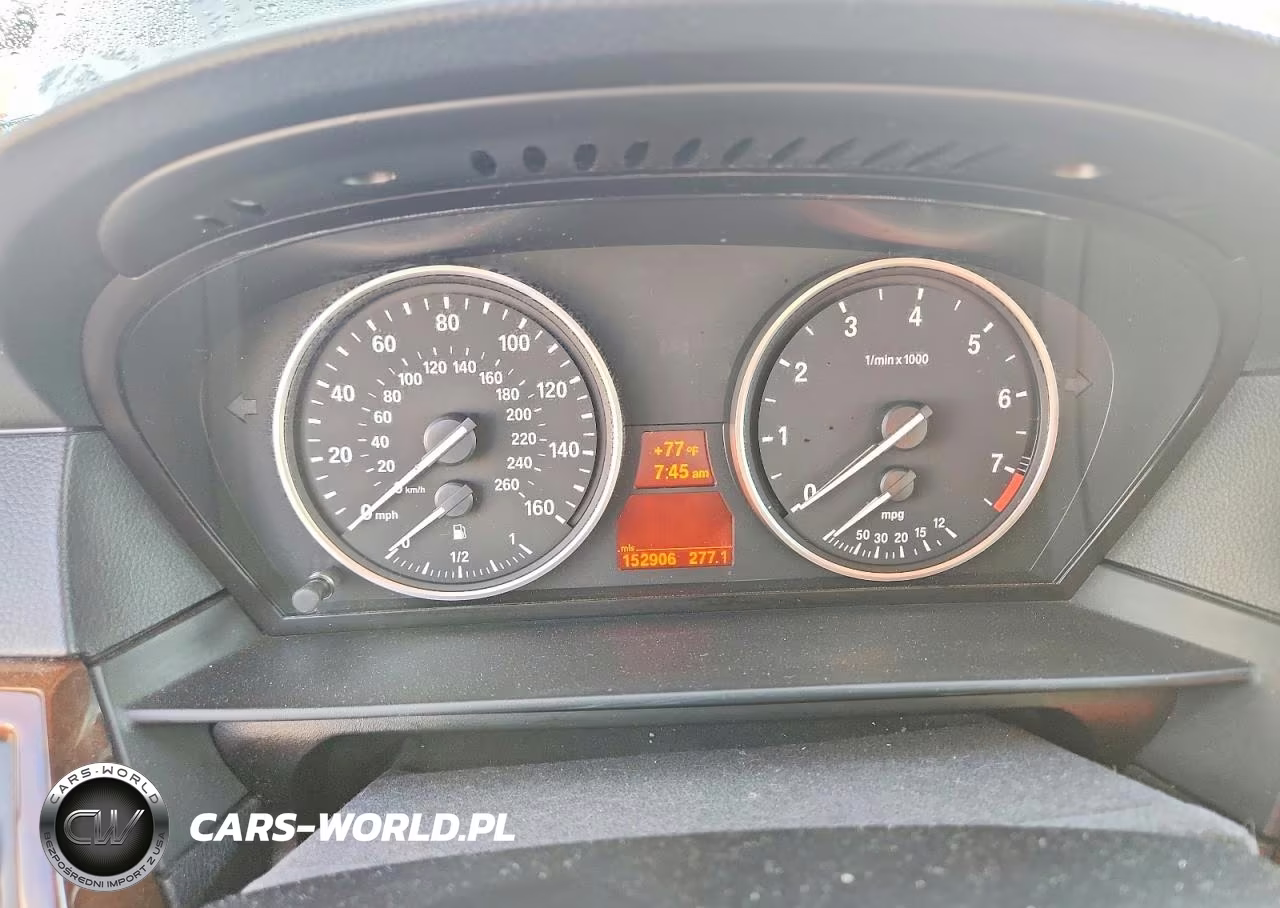 2010 BMW 528 Xi VIN:WBANV1C52AC156560 - 9