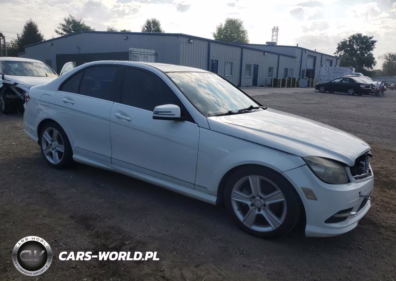 2011 Mercedes-Benz C 300 4Matic VIN:WDDGF8BB8BR133913 - 4