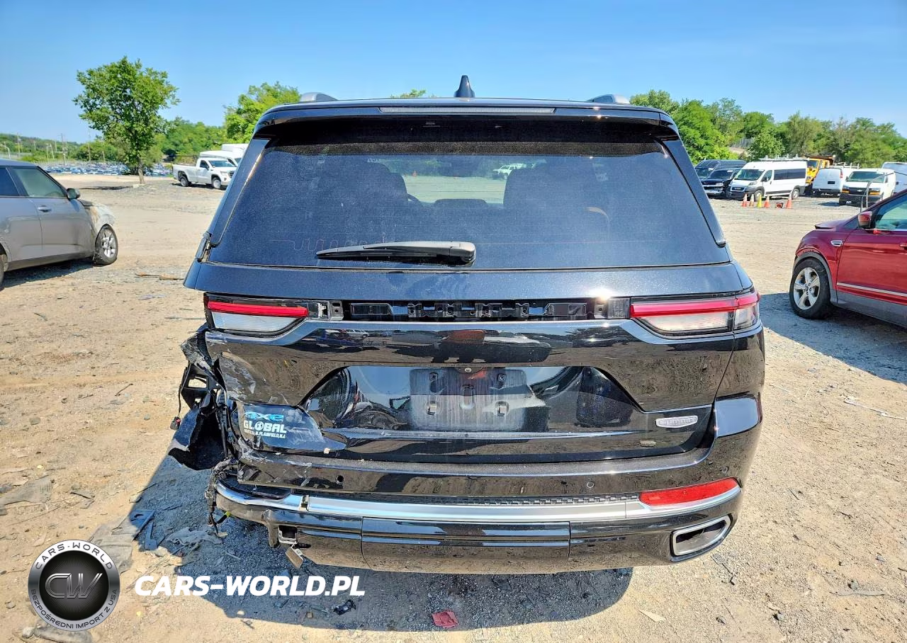 2023 Jeep Grand Cherokee Summit 4Xe VIN:1C4RJYE6XPC650706 - 6