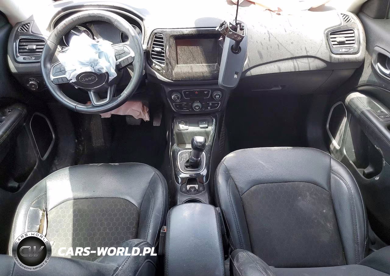 2019 Jeep Compass Latitude VIN:3C4NJCBB4KT676847 - 8