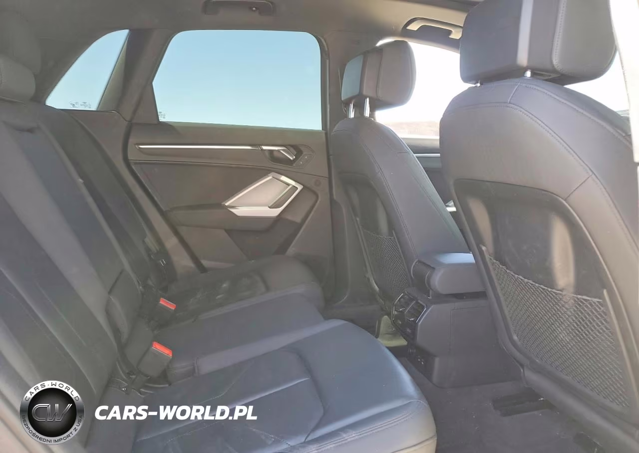 2021 Audi Q3 Premium S Line 45 VIN:WA1DECF36M1030054 - 11