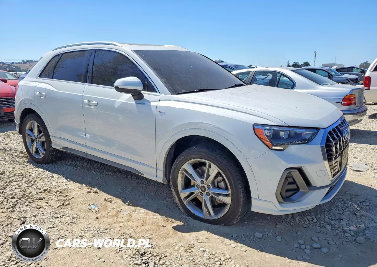 2021 Audi Q3 Premium S Line 45 VIN:WA1DECF36M1030054 - 4