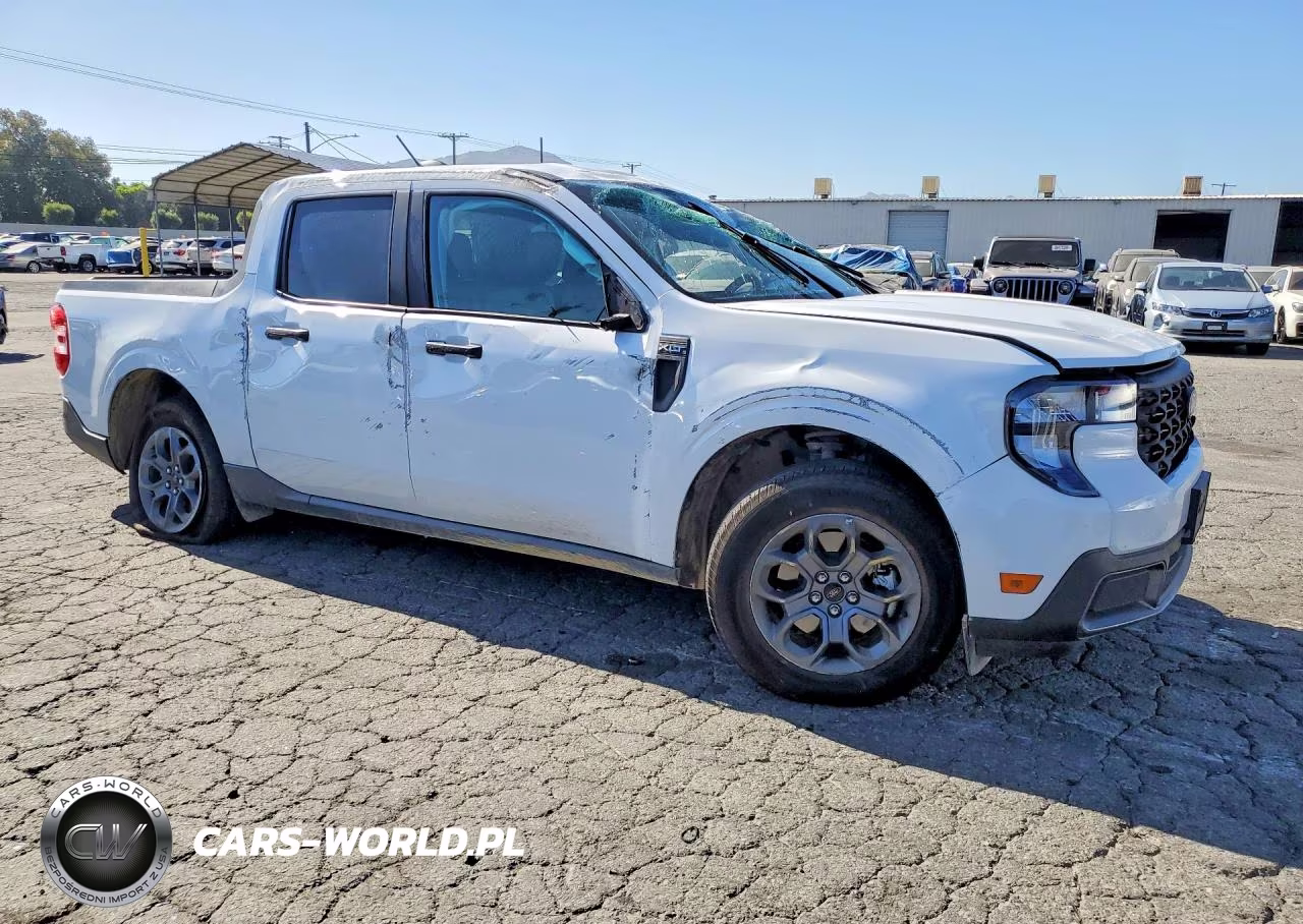 2025 Ford Maverick Xlt VIN:3FTTW8J38SRB25138 - 4