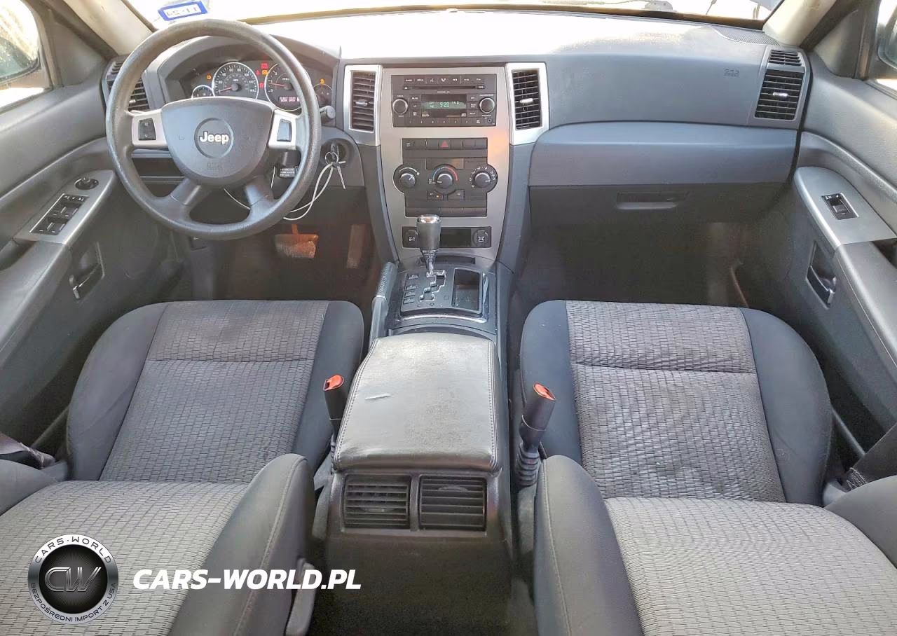 2010 Jeep Grand Cherokee Laredo VIN:1J4PS4GK8AC101143 - 8
