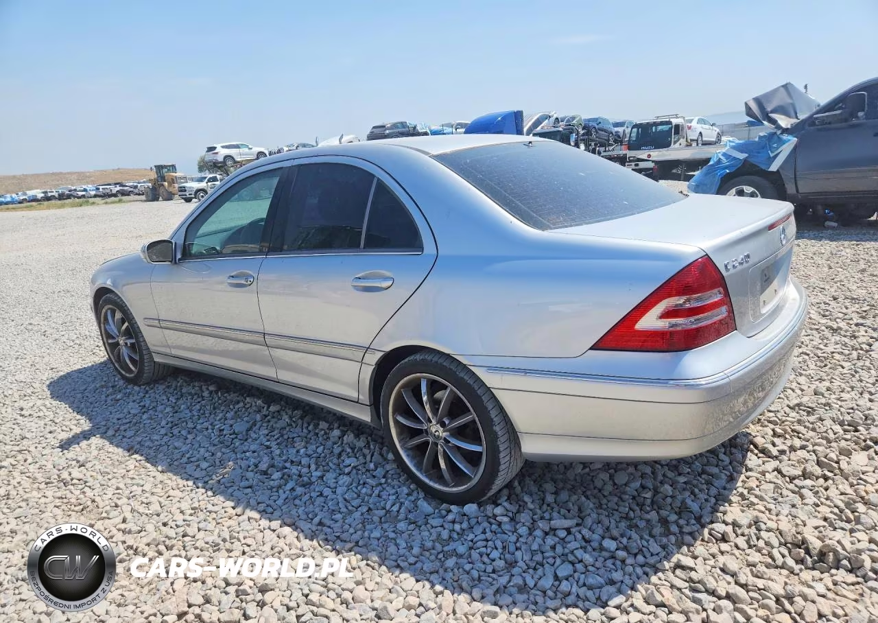 2005 Mercedes-Benz C 240 VIN:WDBRF61J75F580768 - 2