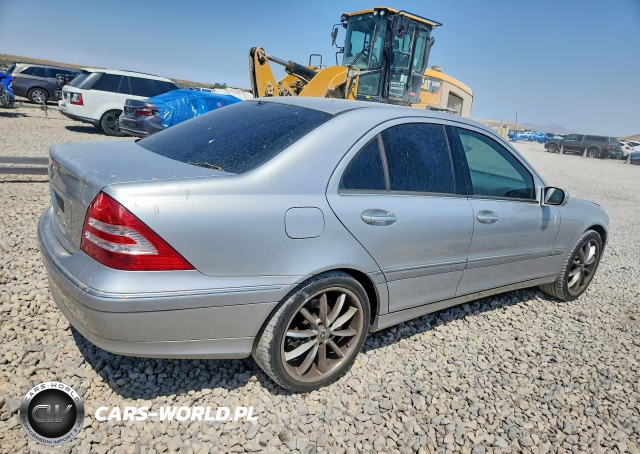 2005 Mercedes-Benz C 240 VIN:WDBRF61J75F580768 - 3