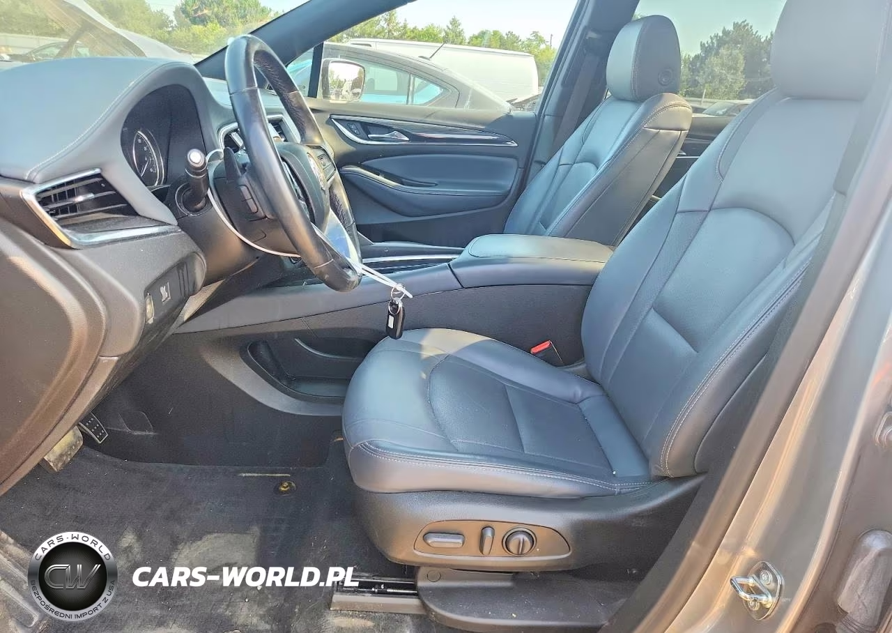2023 Buick Enclave Essence VIN:5GAEVAKW5PJ232811 - 7