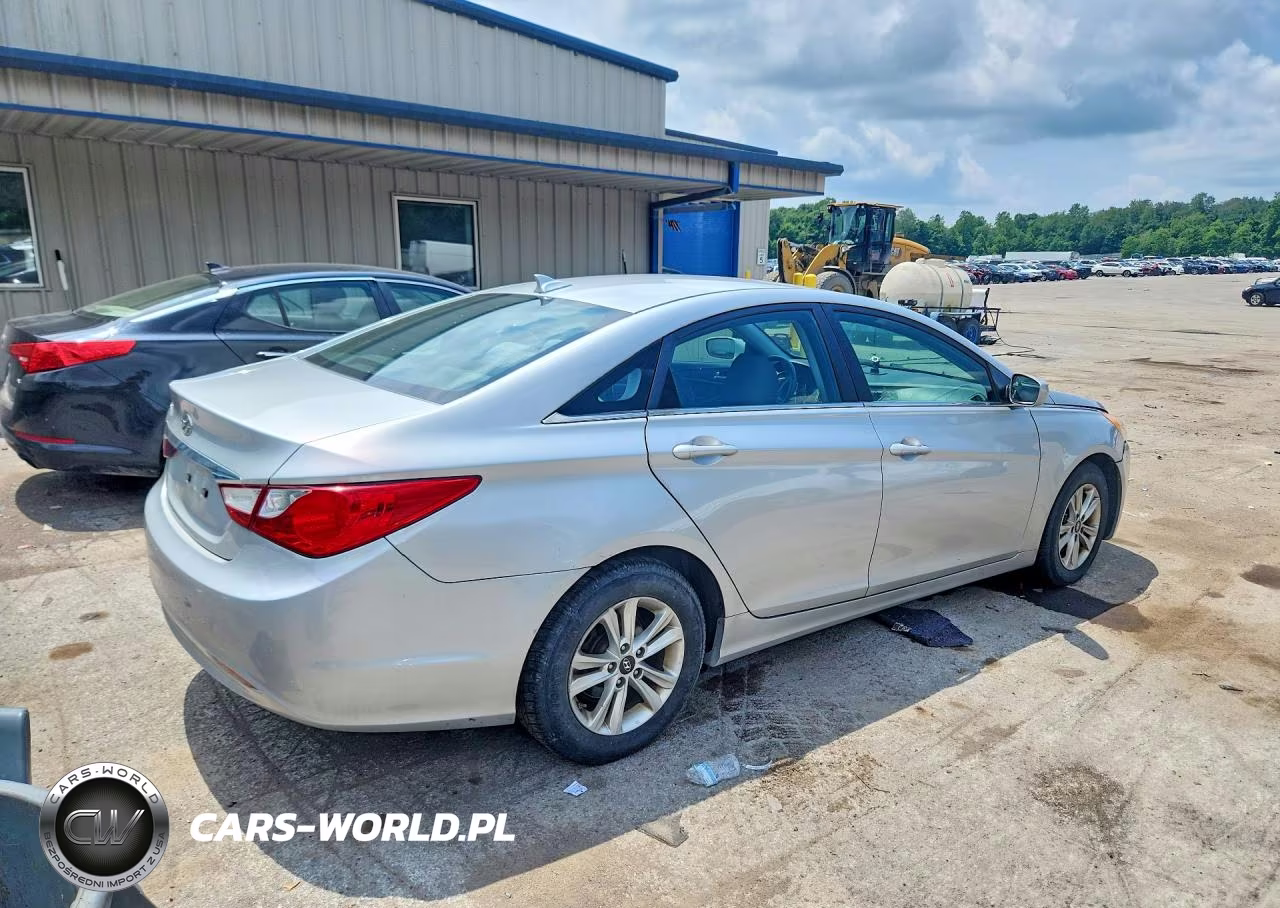 2013 Hyundai Sonata Gls VIN:5NPEB4AC1DH694237 - 3