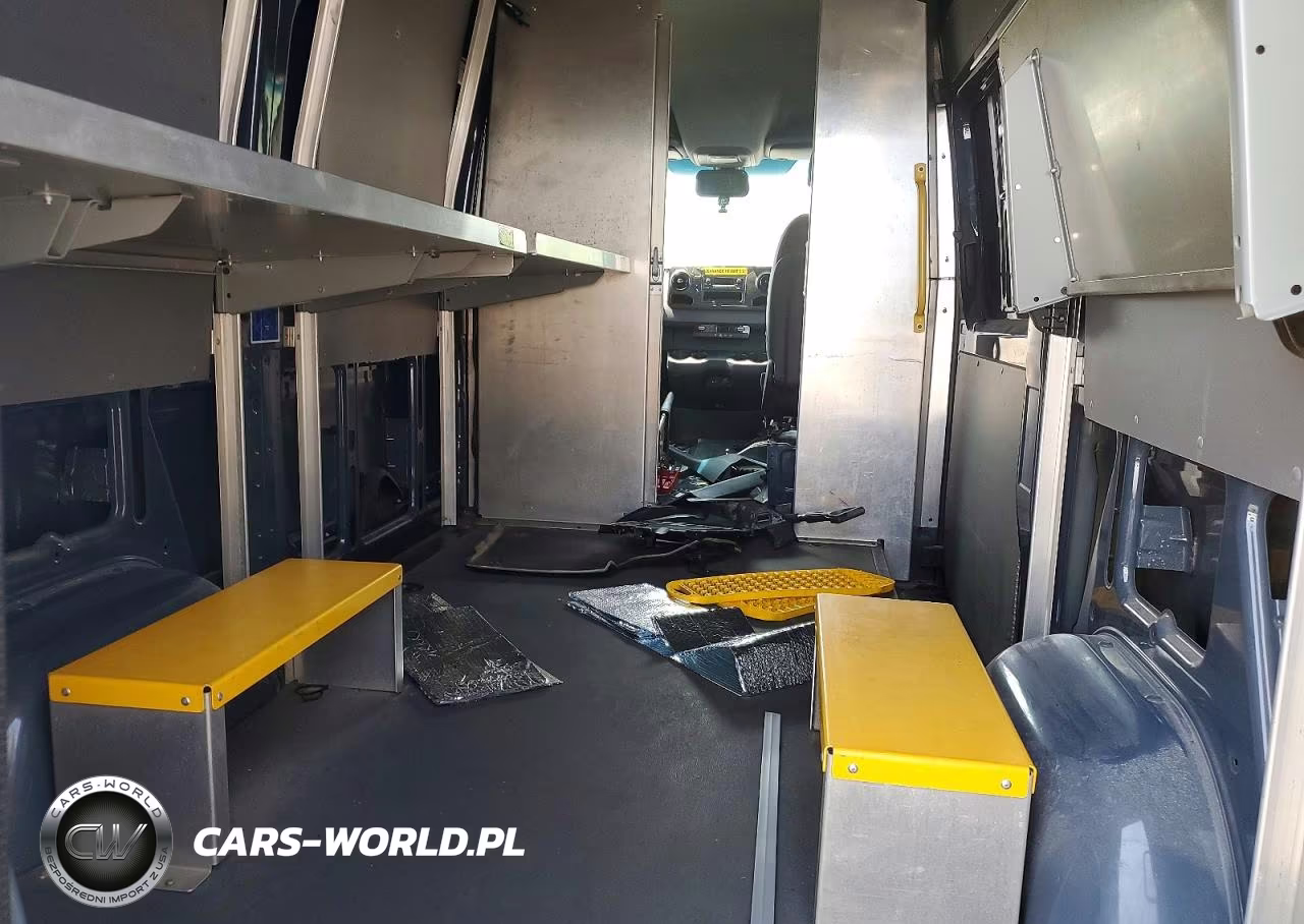 2019 Mercedes-Benz Sprinter 2500-3500 Delivery Van VIN:WD4PF0CD1KP099276 - 10