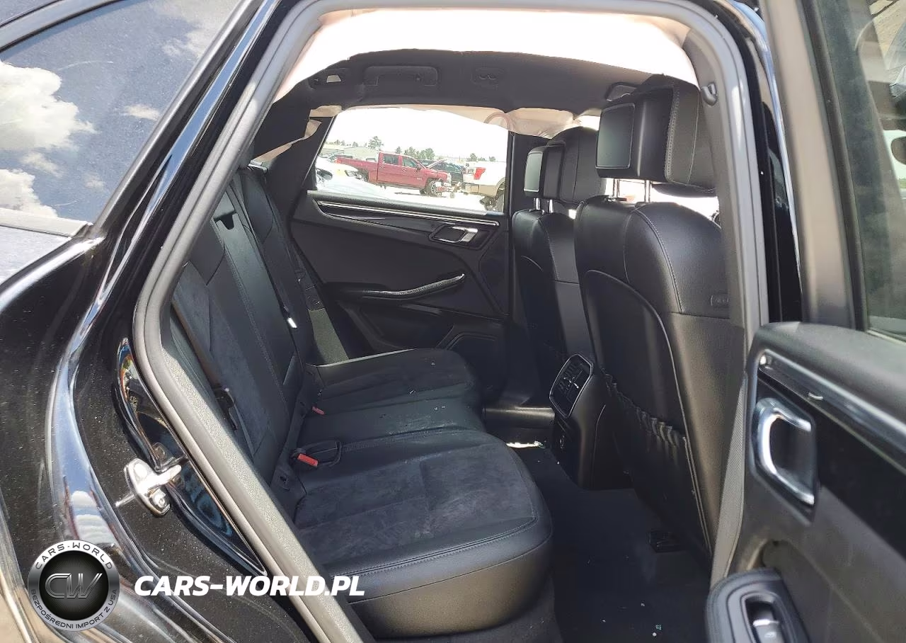 2017 Porsche Macan VIN:WP1AA2A50HLB81259 - 11