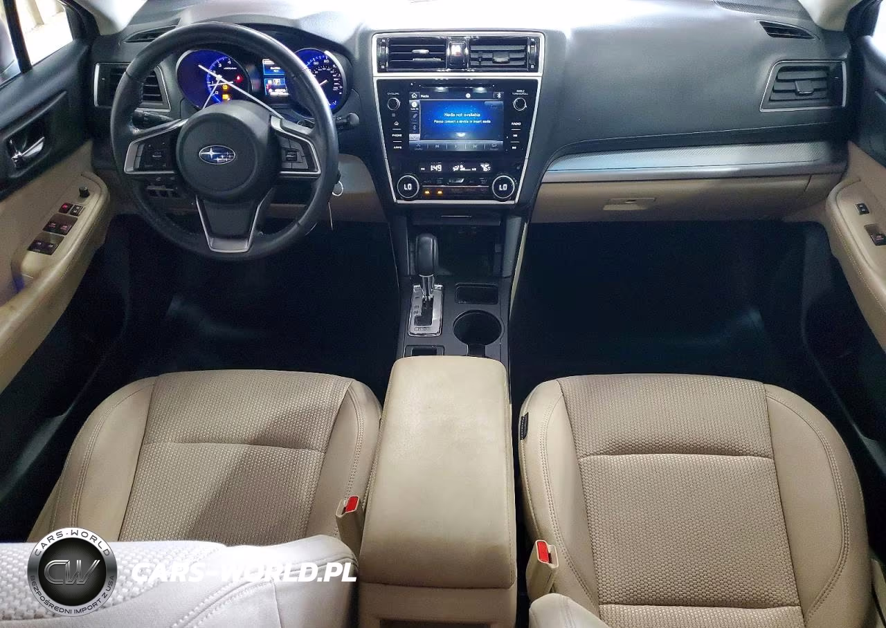 2018 Subaru Outback 2.5I Premium VIN:4S4BSACC5J3355076 - 8