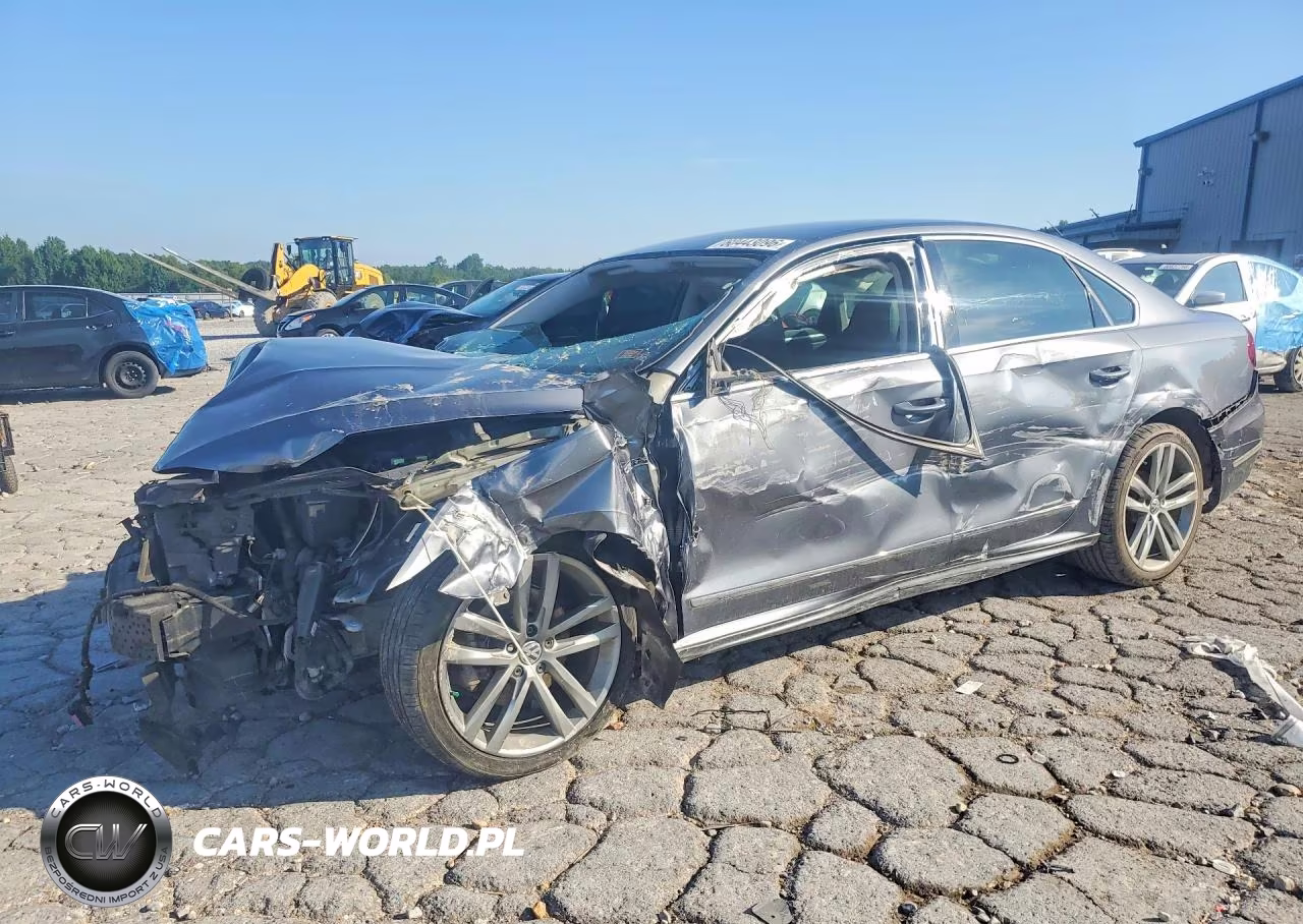 2017 Volkswagen Passat R-Line – zdjęcie 1 z 12