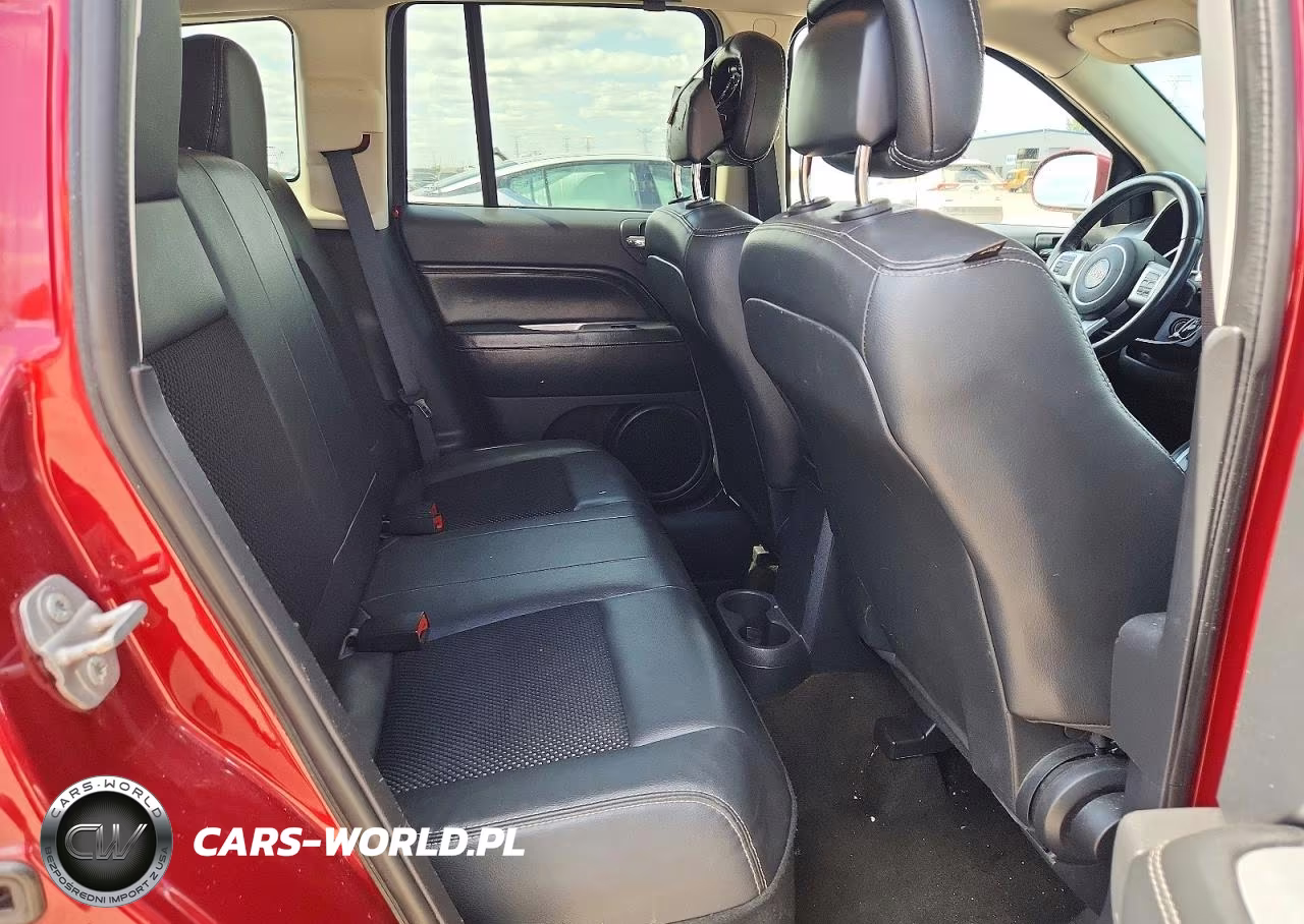 2015 Jeep Compass Sport VIN:1C4NJDAB5FD128200 - 10