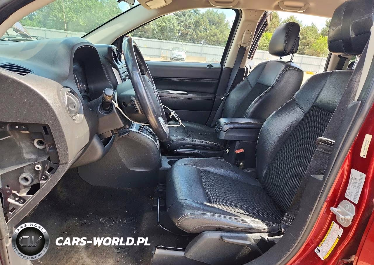 2015 Jeep Compass Sport VIN:1C4NJDAB5FD128200 - 7