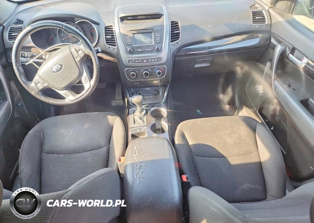 2015 Kia Sorento Lx VIN:5XYKTDA67FG617098 - 8