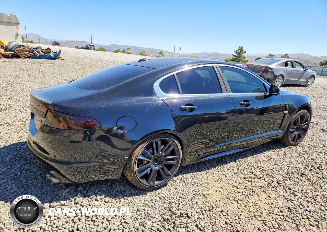 2010 Jaguar Xf R VIN:SAJWA0JC7AMR63778 - 3