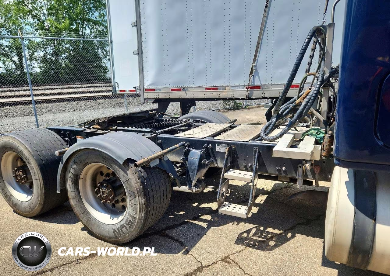 2017 Freightliner Cascadia 113 VIN:3AKJGHDV8HSHL9194 - 13