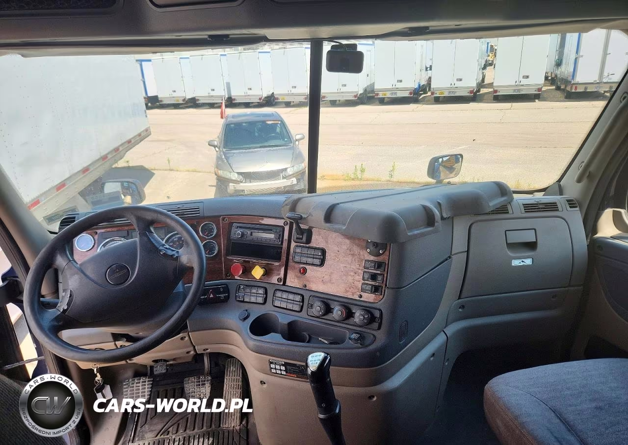 2017 Freightliner Cascadia 113 VIN:3AKJGHDV8HSHL9194 - 8