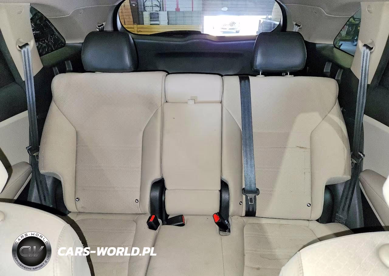 2019 Kia Sorento Lx VIN:5XYPG4A32KG575806 - 10