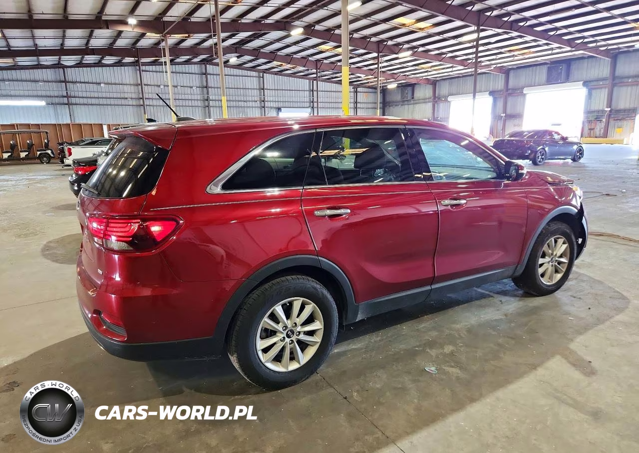 2019 Kia Sorento Lx VIN:5XYPG4A32KG575806 - 3