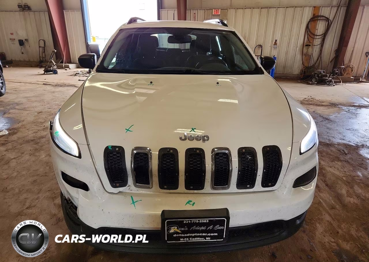 2015 Jeep Cherokee Sport VIN:1C4PJMABXFW763040 - 5