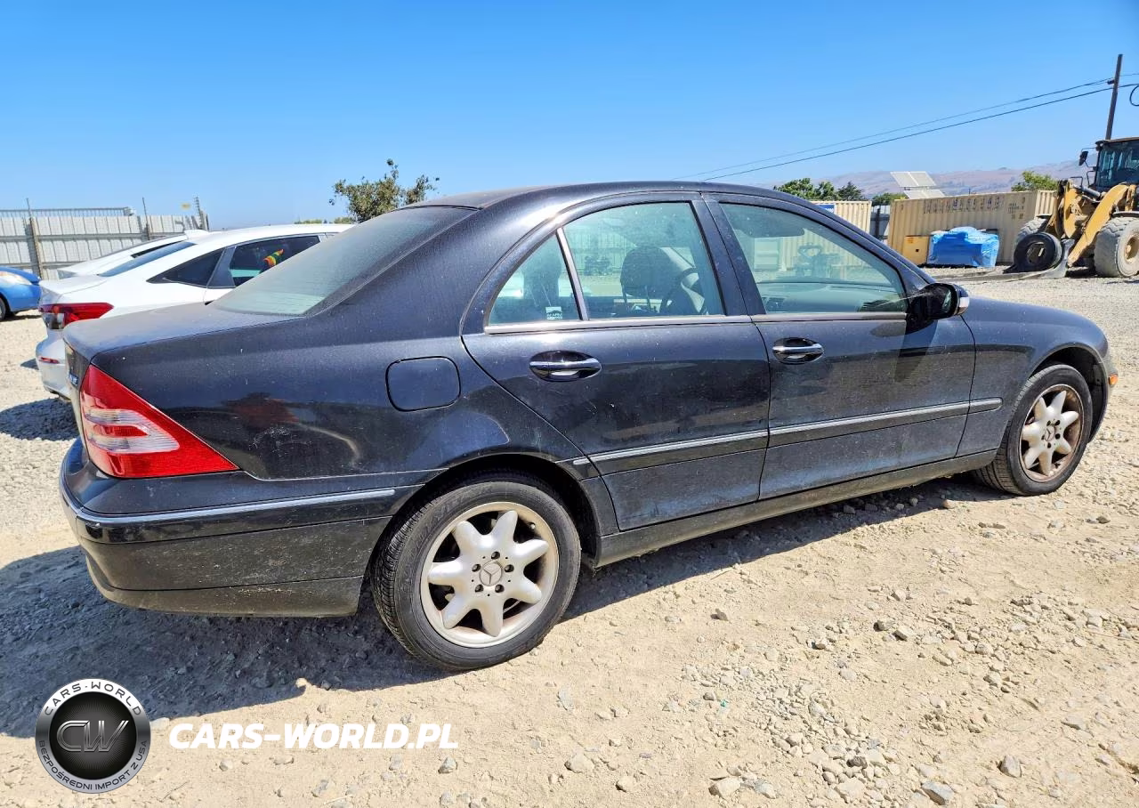 2003 Mercedes-Benz C 320 4Matic VIN:WDBRF84J53F438620 - 3