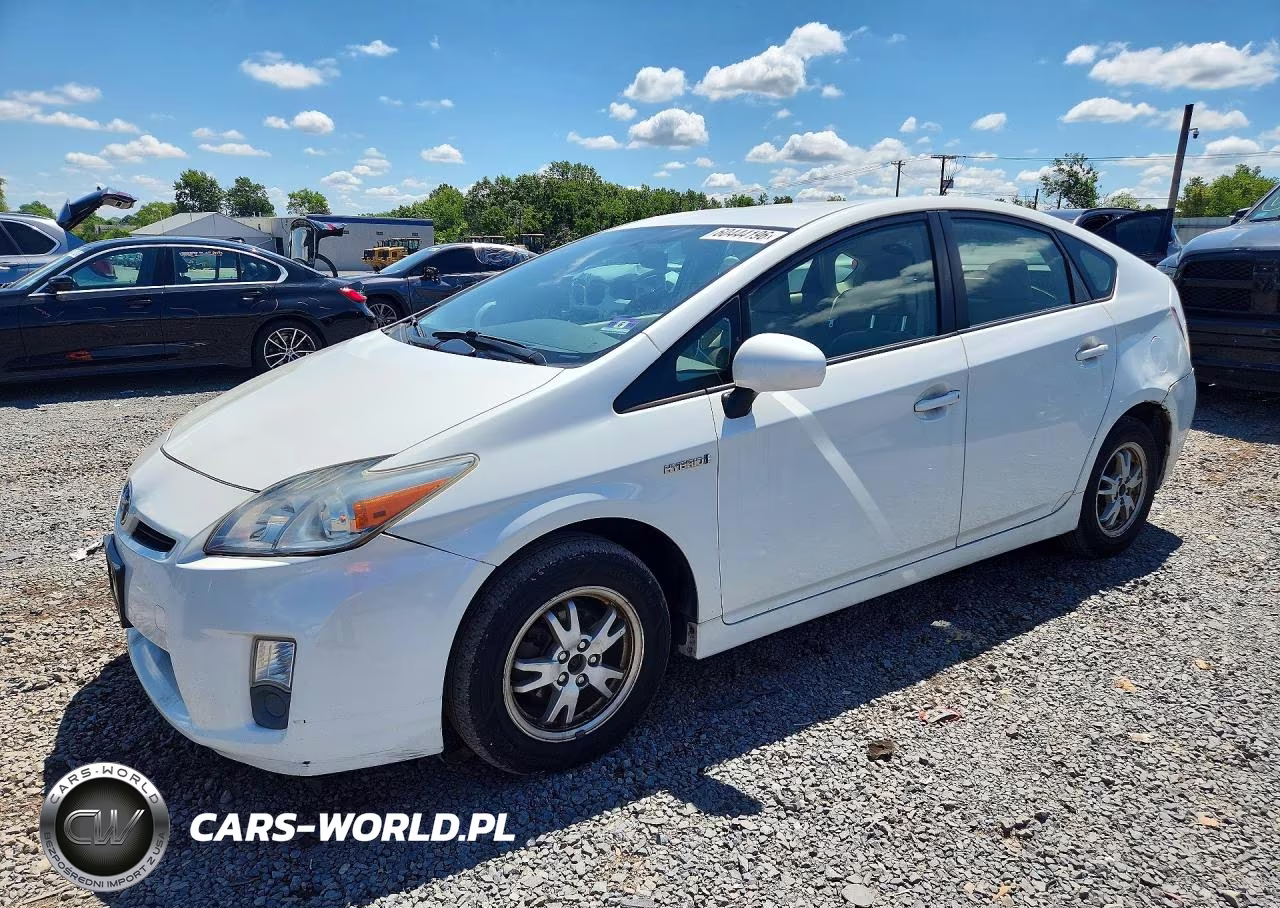 2011 Toyota Prius Three – zdjęcie 1 z 12