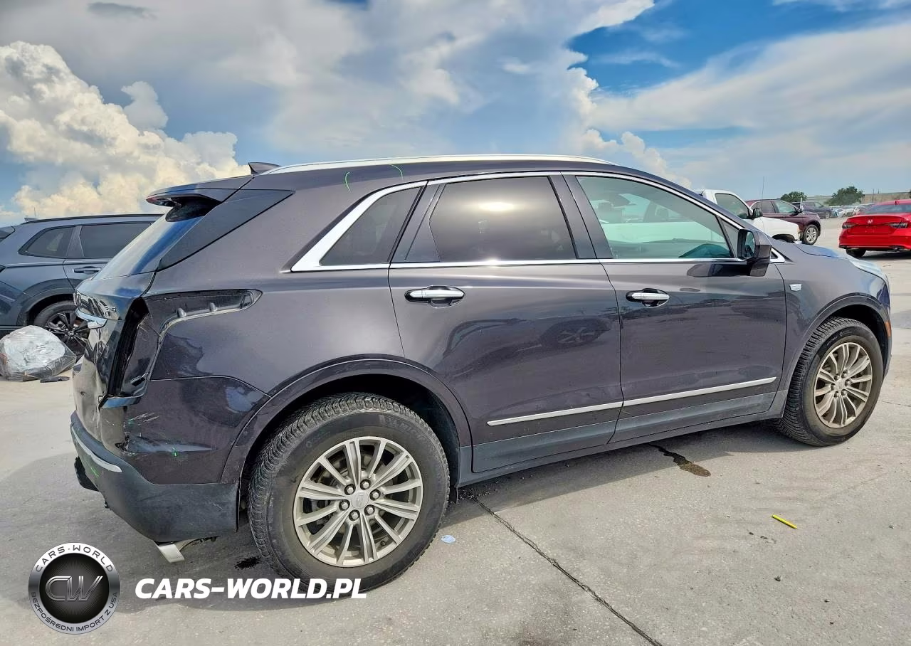 2018 Cadillac Xt5 Luxury VIN:1GYKNCRS9JZ203878 - 3