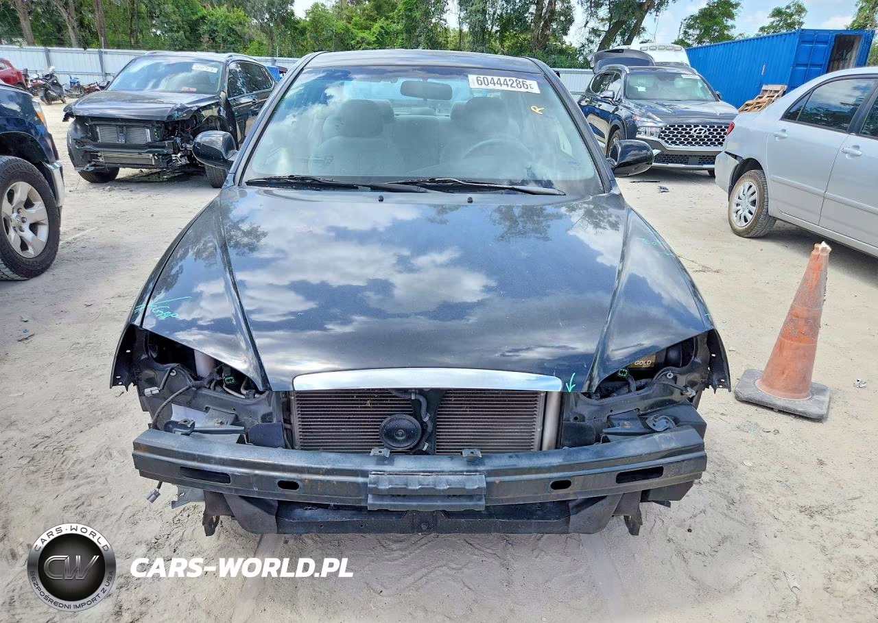 2005 Hyundai Elantra Gls VIN:KMHDN46D35U072360 - 5