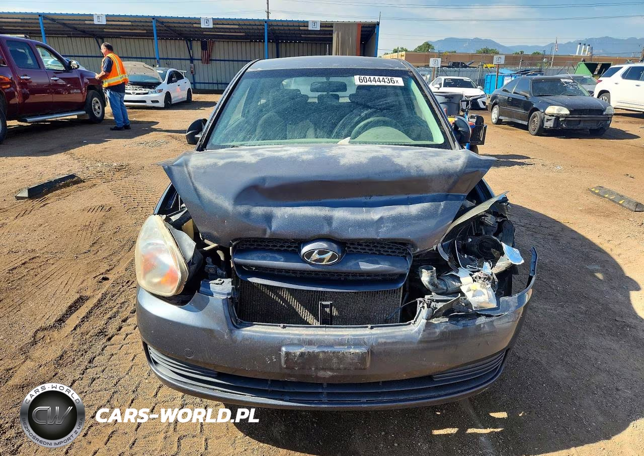 2008 Hyundai Accent Gs VIN:KMHCM36C98U060668 - 5