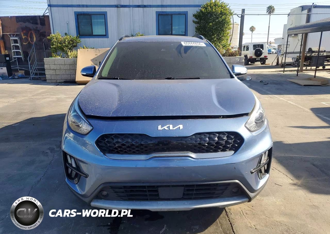 2022 Kia Niro Touring Special Edition VIN:KNDCC3LC7N5546929 - 5