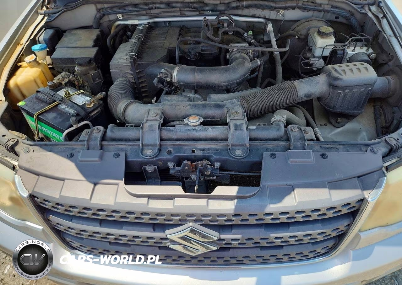 2010 Suzuki Equator VIN:5Z62D0CT3AC421876 - 11