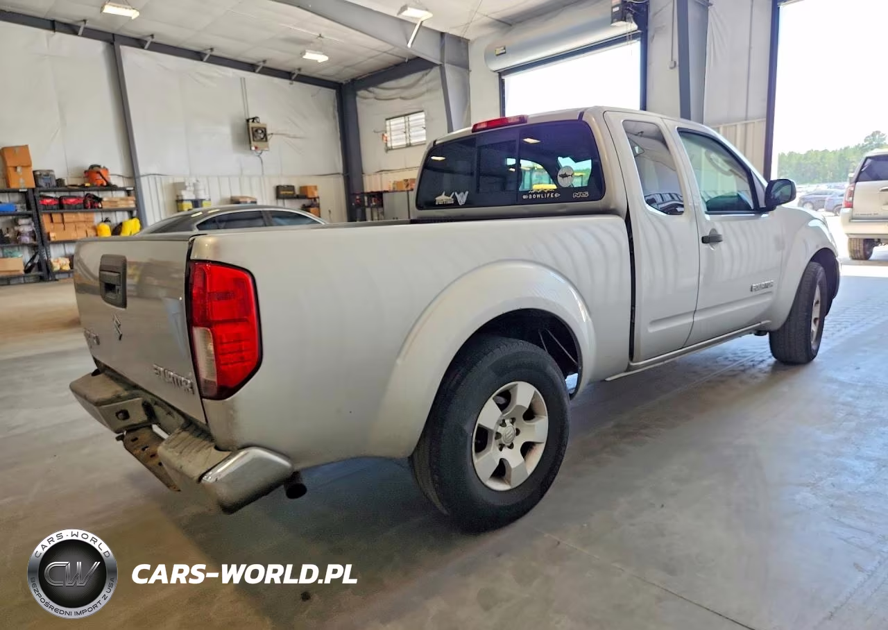 2010 Suzuki Equator VIN:5Z62D0CT3AC421876 - 3