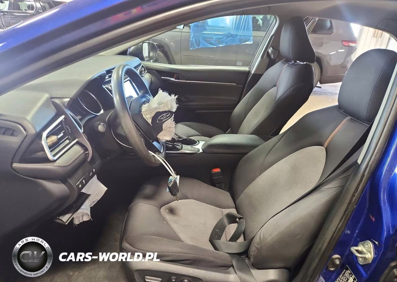2018 Toyota Camry Le VIN:4T1B11HK1JU502216 - 7