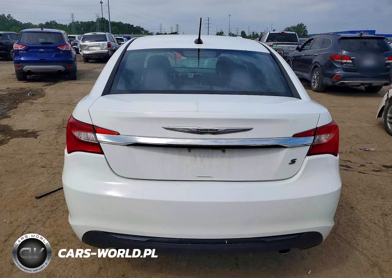 2014 Chrysler 200 Touring VIN:1C3CCBBG7EN120144 - 6