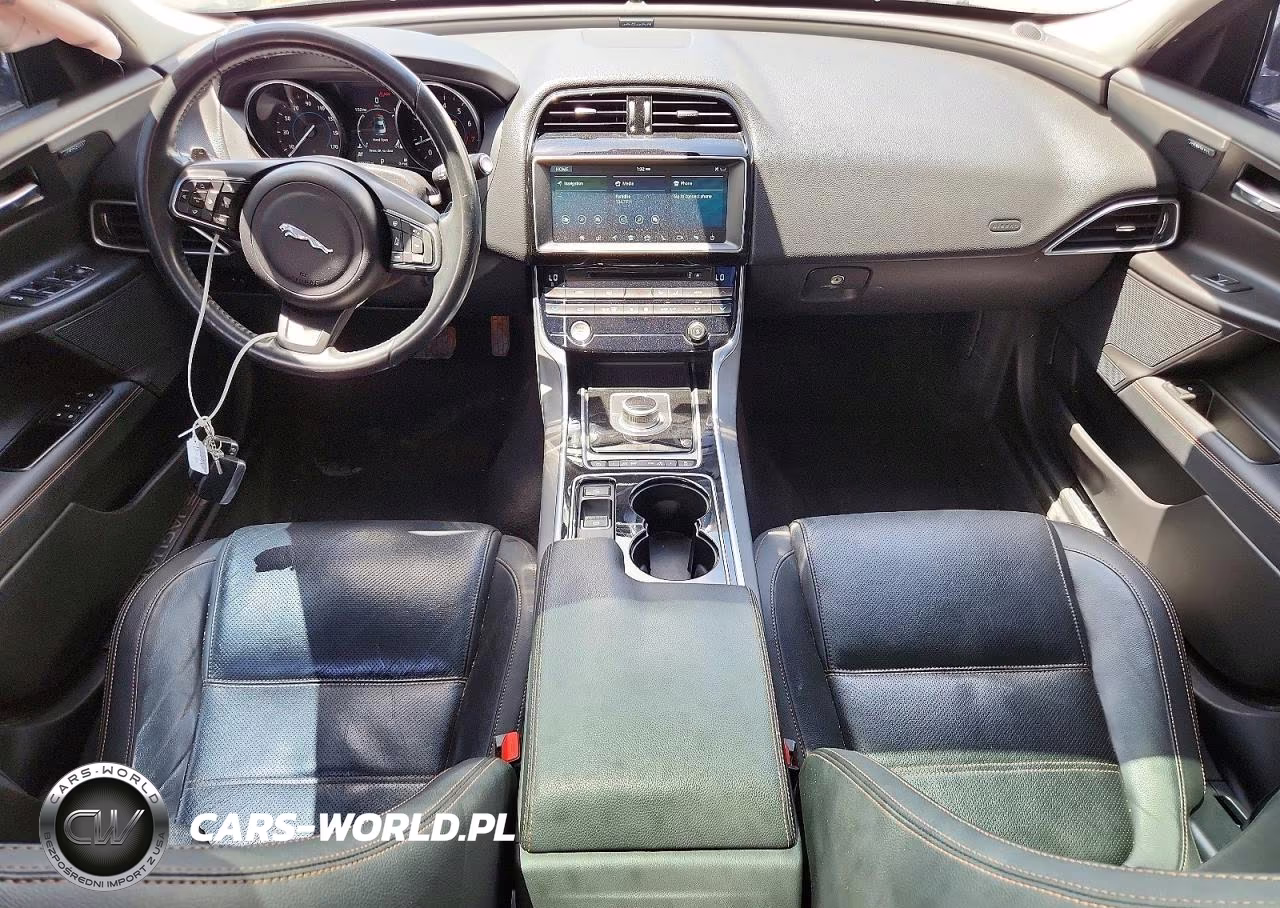 2017 Jaguar Xe Prestige VIN:SAJAK4BV0HA969478 - 8