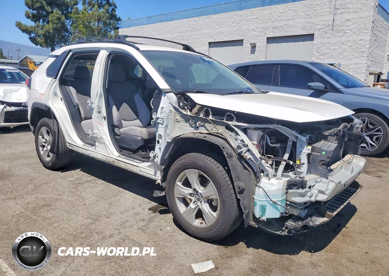 2020 Toyota Rav4 Xle VIN:2T3W1RFV2LC061995 - 4